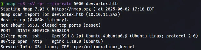 Resultado del escaneo inicial de puertos con Nmap en la máquina Hack The Box Devvortex, mostrando los puertos abiertos 22 (SSH) y 80 (HTTP).